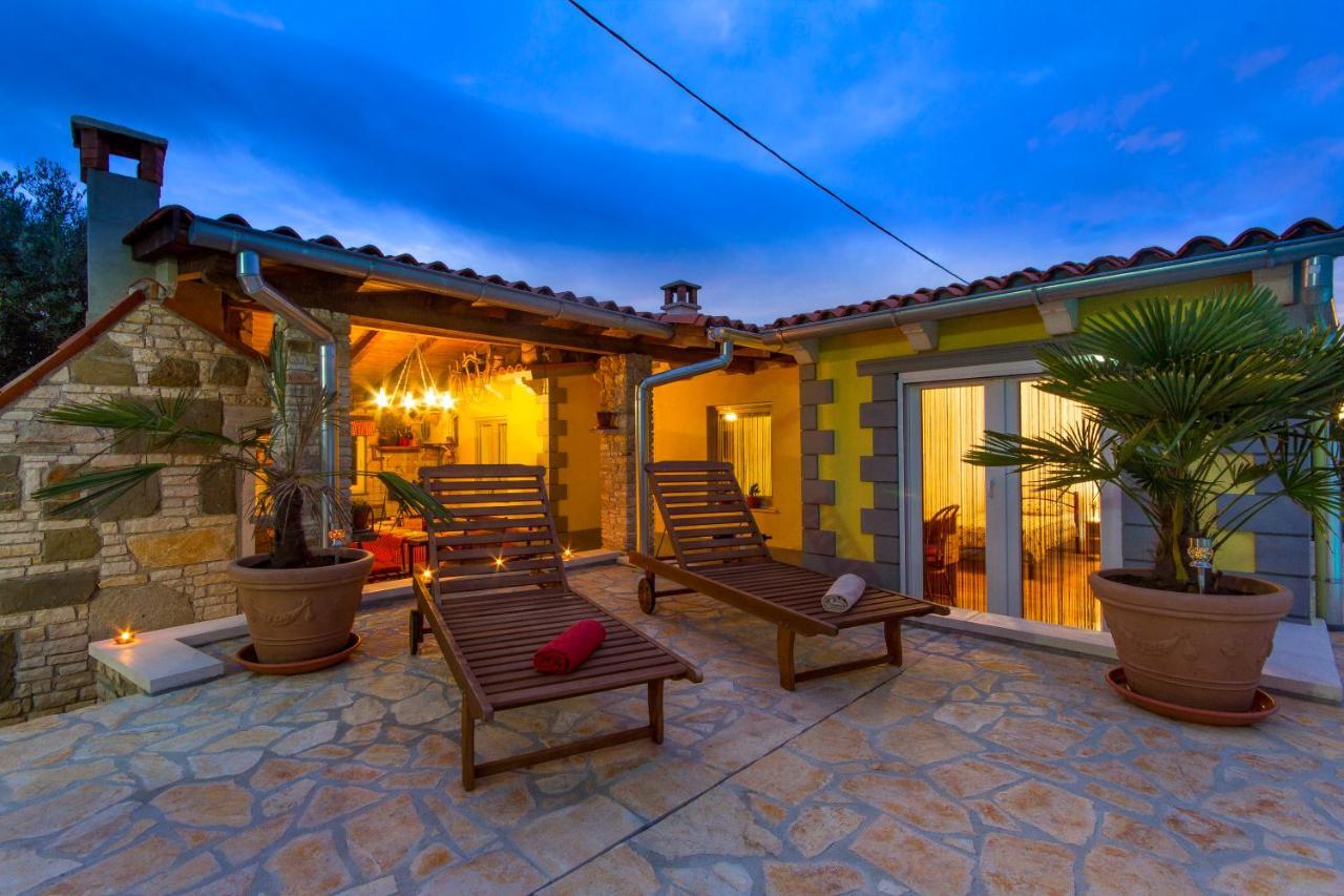 PUY Holiday Home Bukovac מראה חיצוני תמונה