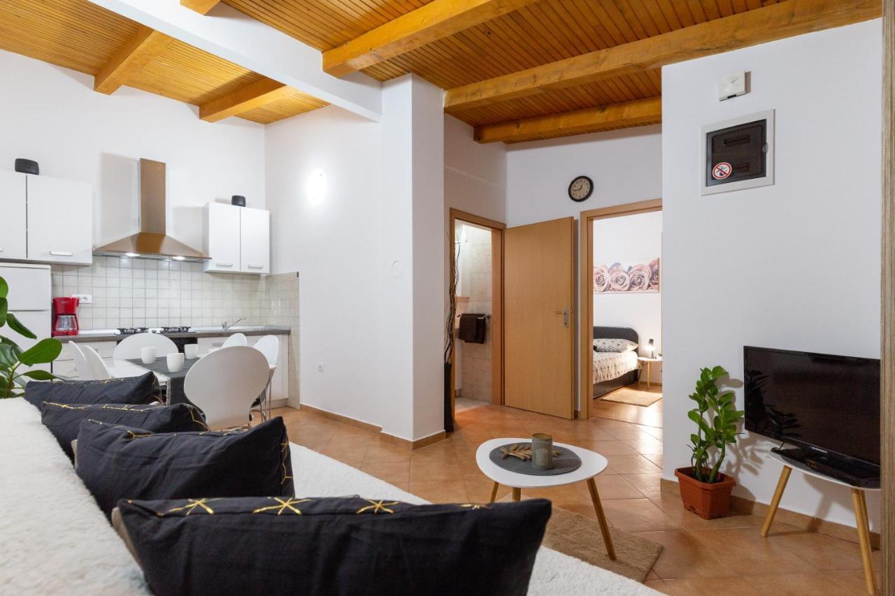 PUY Holiday Home Bukovac מראה חיצוני תמונה