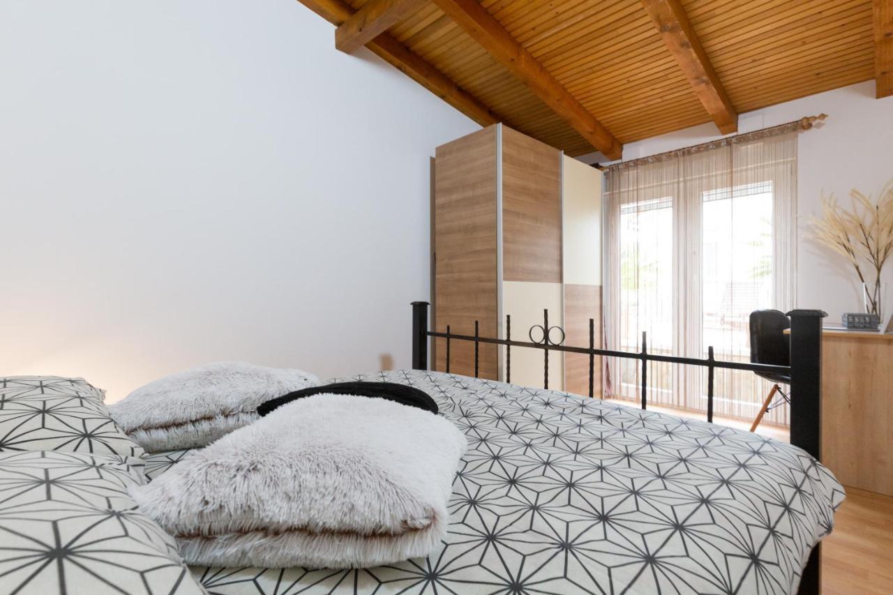 PUY Holiday Home Bukovac מראה חיצוני תמונה